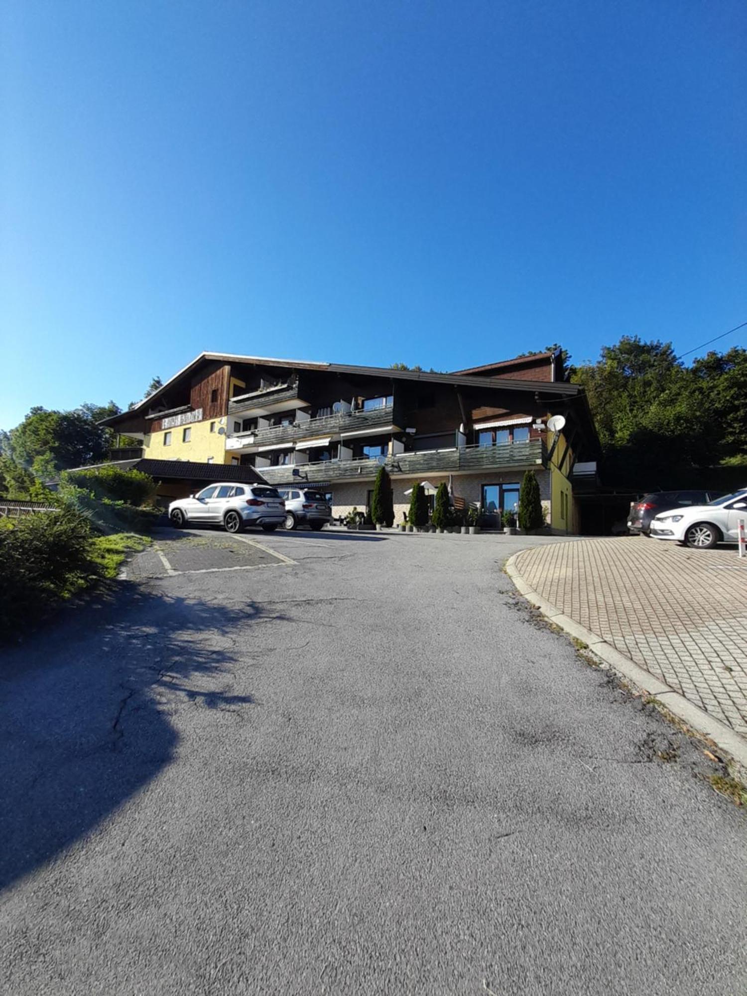 2-Zimmer-Wohnung In Schiefling Am Woerthersee Eksteriør bilde